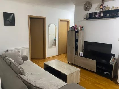 Šejkina 8b | 4zida.rs