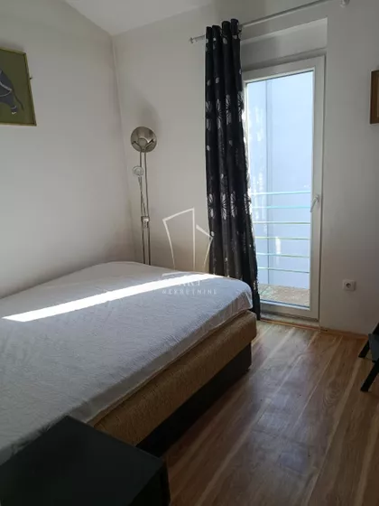 Gospodara Vučića | 4zida.rs