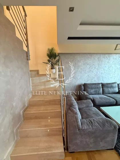 Crveni Krst Vračar | 4zida.rs