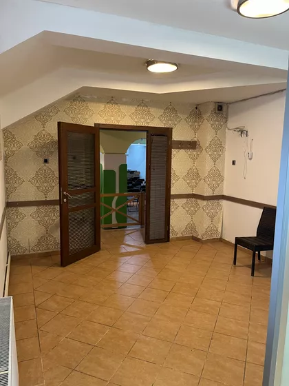 Učitelja Marinovića 1 | 4zida.rs