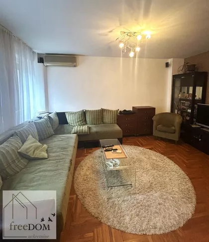 Bulevar Oslobođenja | 4zida.rs