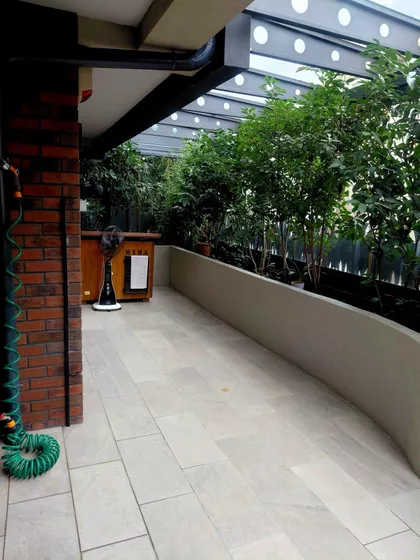 Rade Končara | 4zida.rs