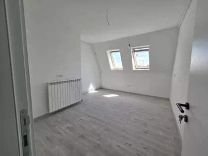 Dunavski Kej | 4zida.rs