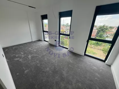 Heroja Pinkija | 4zida.rs