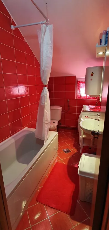 Lomničke Borbe | 4zida.rs