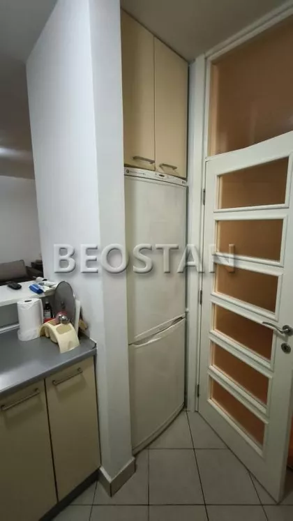 Nedeljka Gvozdenovica | 4zida.rs