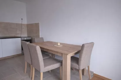 Vojvode Vlahovića Voždovac | 4zida.rs