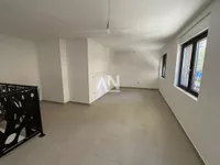 Crveni Krst Vračar, Vračar, Beograd | 4zida.rs
