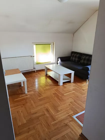 Prvoboraca 43 | 4zida.rs