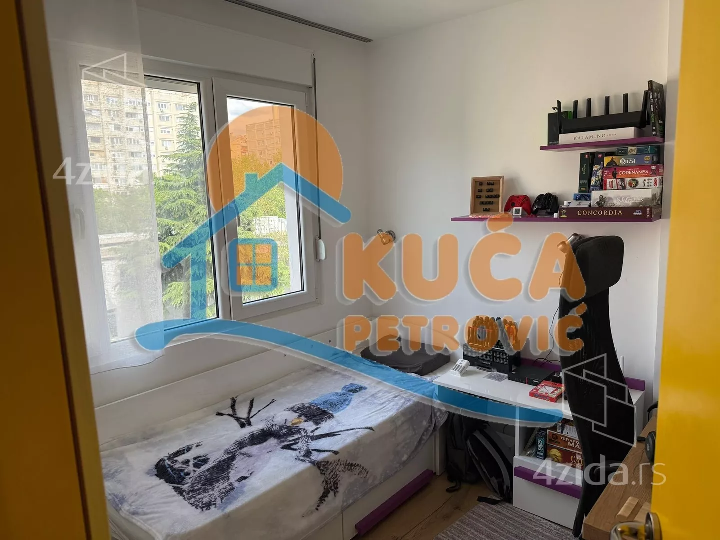 Dvoiposoban stan | 4zida