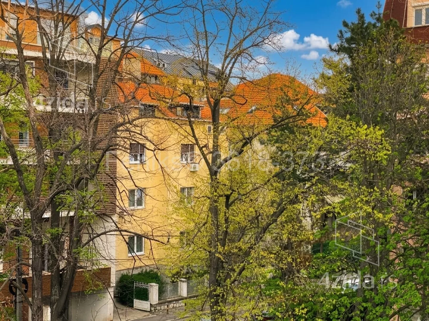 Troiposoban stan | 4zida