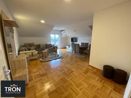 Nemanjina | 4zida.rs