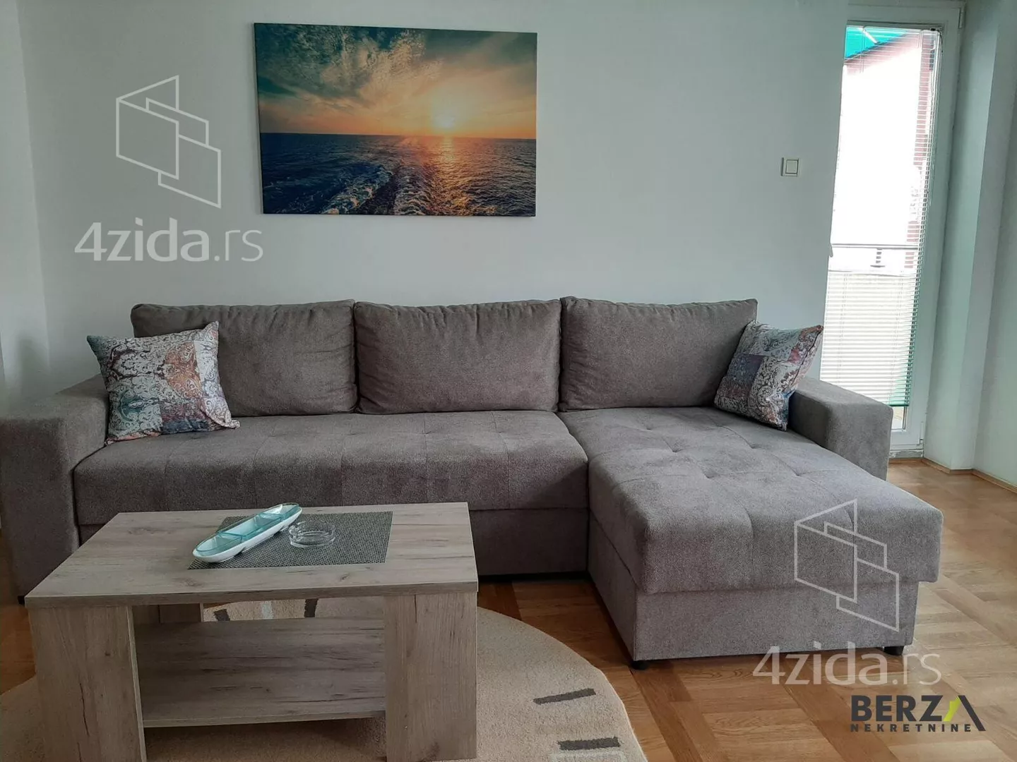 Jednoiposoban stan | 4zida