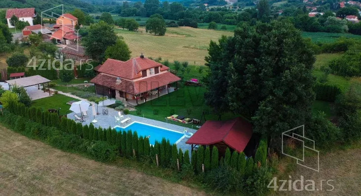 2-etažna kuća | 4zida
