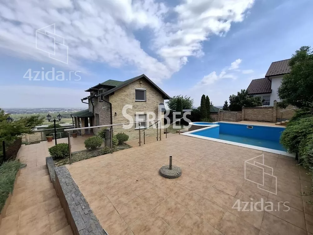 Kuća | 4zida