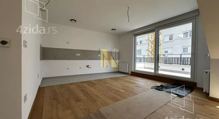 Petosoban stan | 4zida