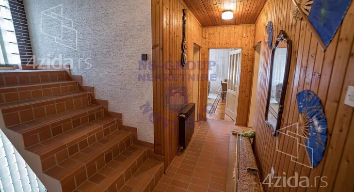 3-etažna kuća | 4zida