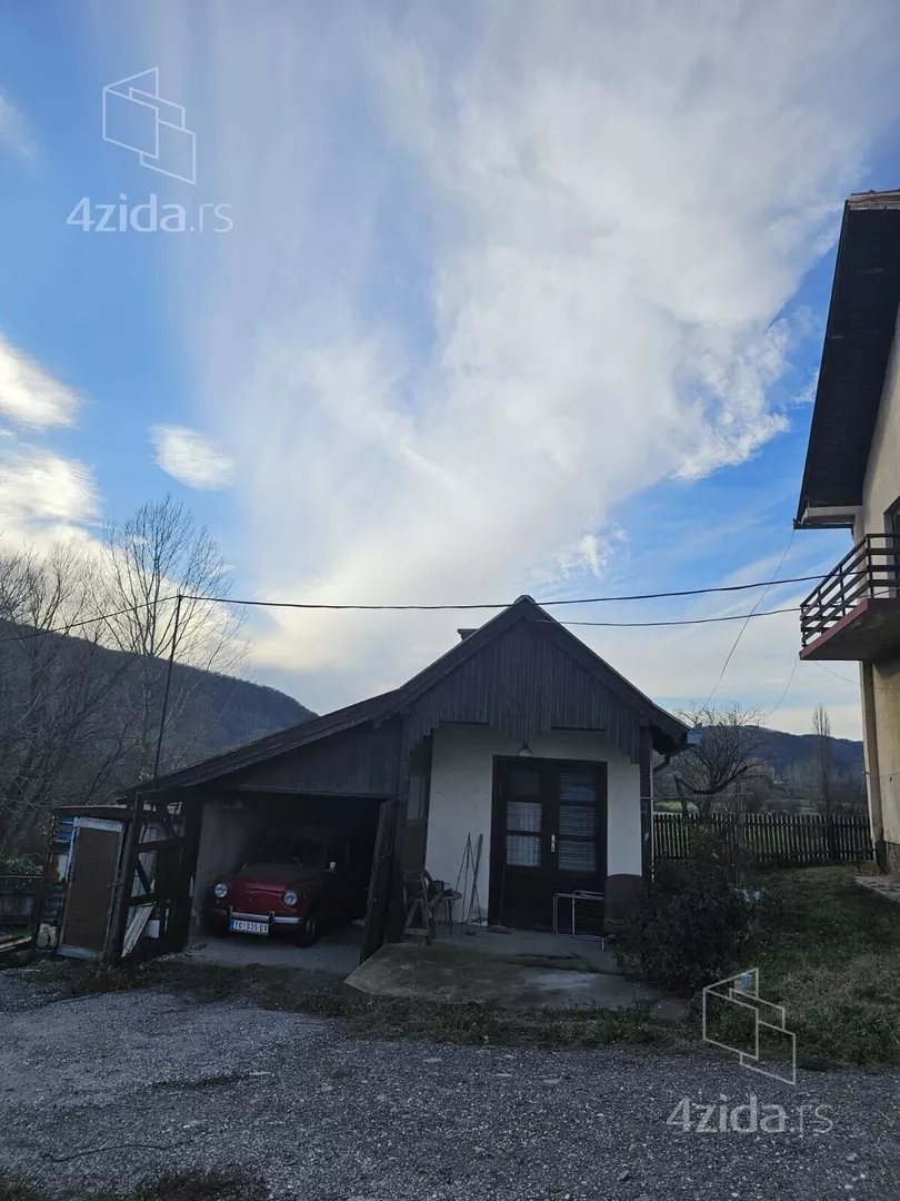 3-etažna kuća | 4zida