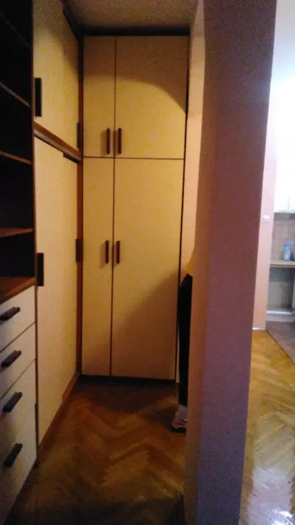 Ustanička | 4zida.rs