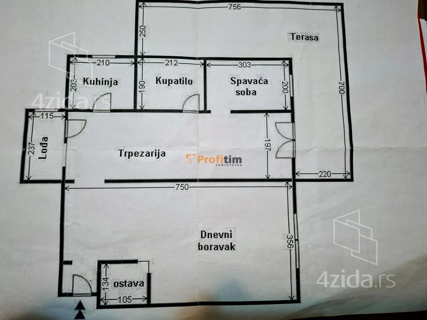 Jednoiposoban stan | 4zida