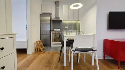 Gospodara Vučića | 4zida.rs