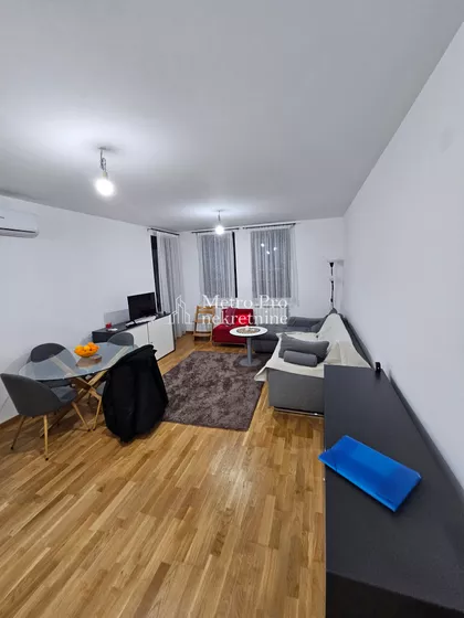 Pavla Labata | 4zida.rs