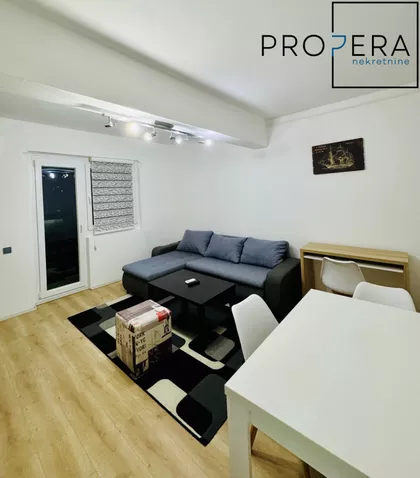 Cara Dušana | 4zida.rs