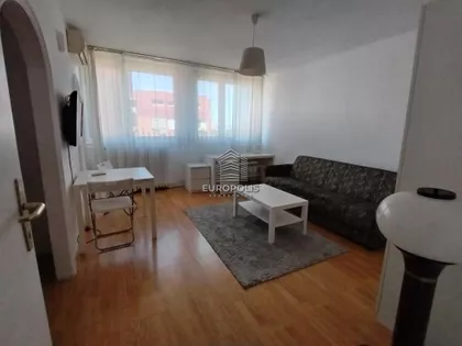 Pariske komune | 4zida.rs