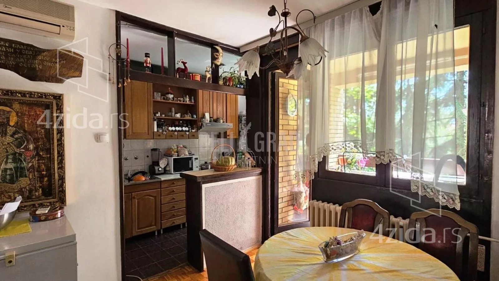 Dvoiposoban stan | 4zida