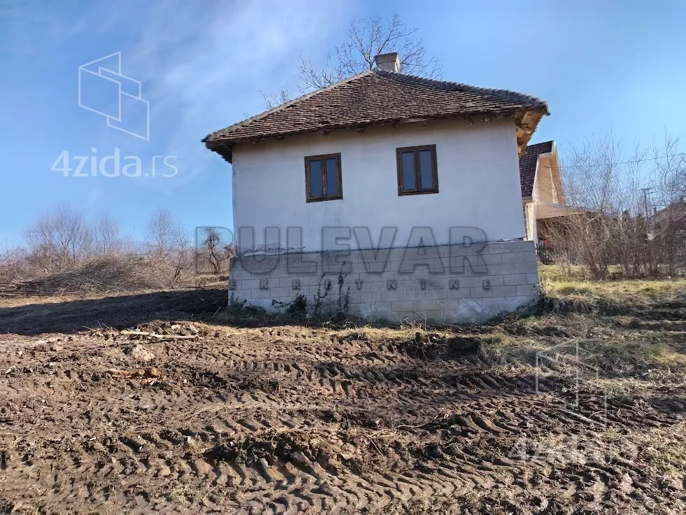 Građevinsko zemljište | 4zida