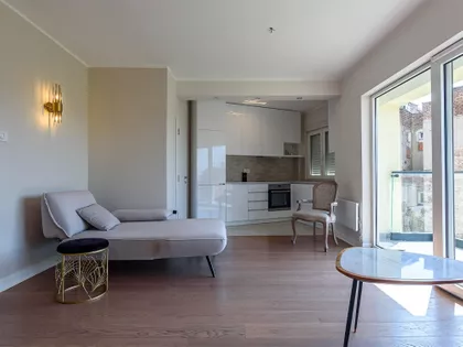 Maršala Birjuzova | 4zida.rs