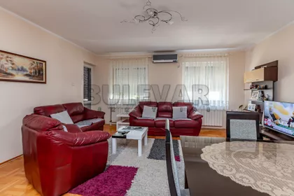 Bulevar Svetog Pantelejmona | 4zida.rs
