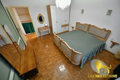 PATRIJARHA ČARNOJEVIĆA | 4zida.rs