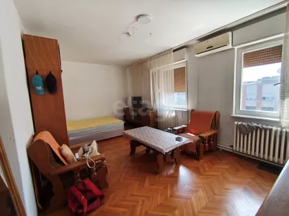 Hadži-Ruvimova | 4zida.rs