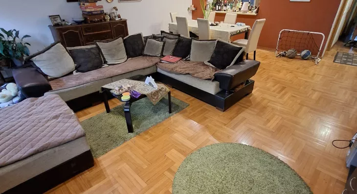 Petosoban stan | 4zida