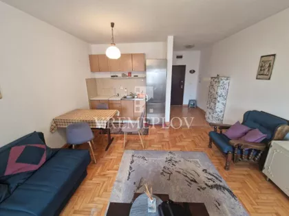 1. maja (Borča) | 4zida.rs