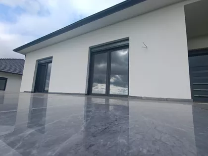 Sedmog Jula | 4zida.rs