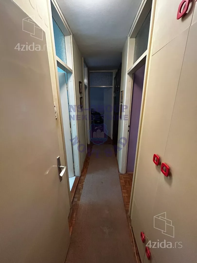 Troiposoban stan | 4zida