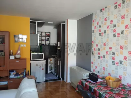 Studenička | 4zida.rs
