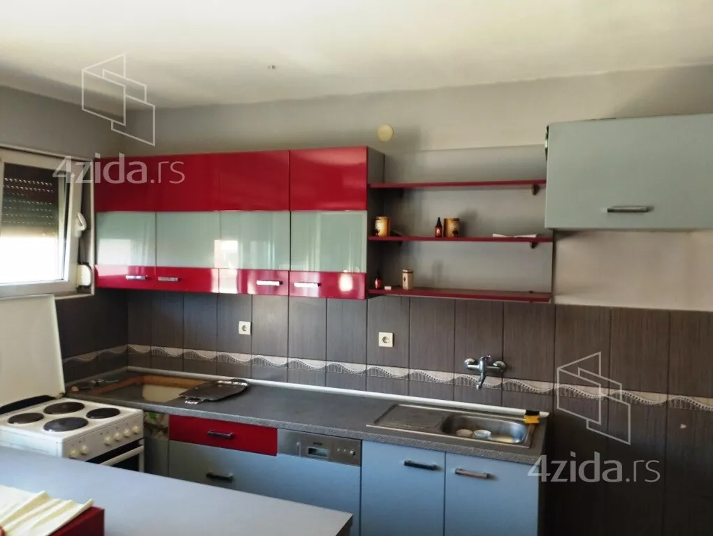 3-etažna kuća | 4zida