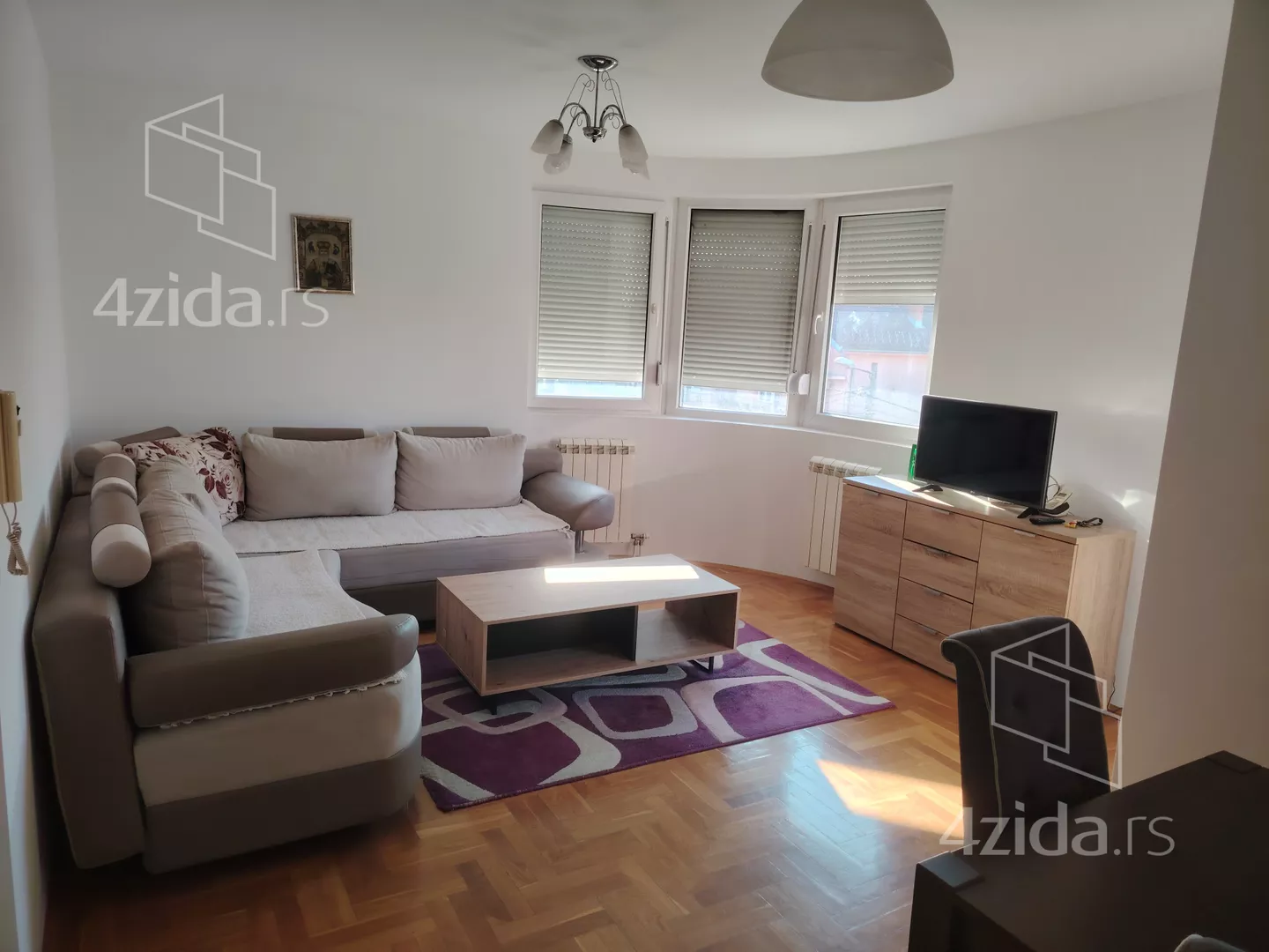 Dvoiposoban stan | 4zida