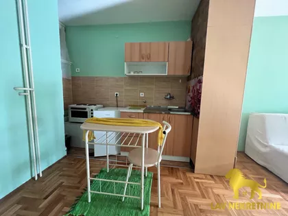 KOSANČIĆ IVANA | 4zida.rs