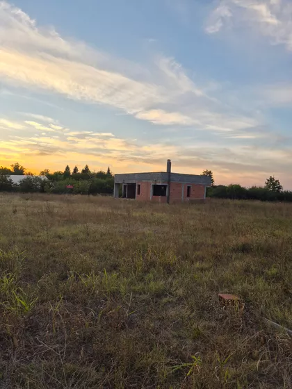Karađorđevo Brdo | 4zida.rs