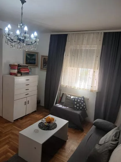 Podbara | 4zida.rs