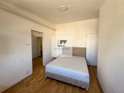 Nemanjina | 4zida.rs