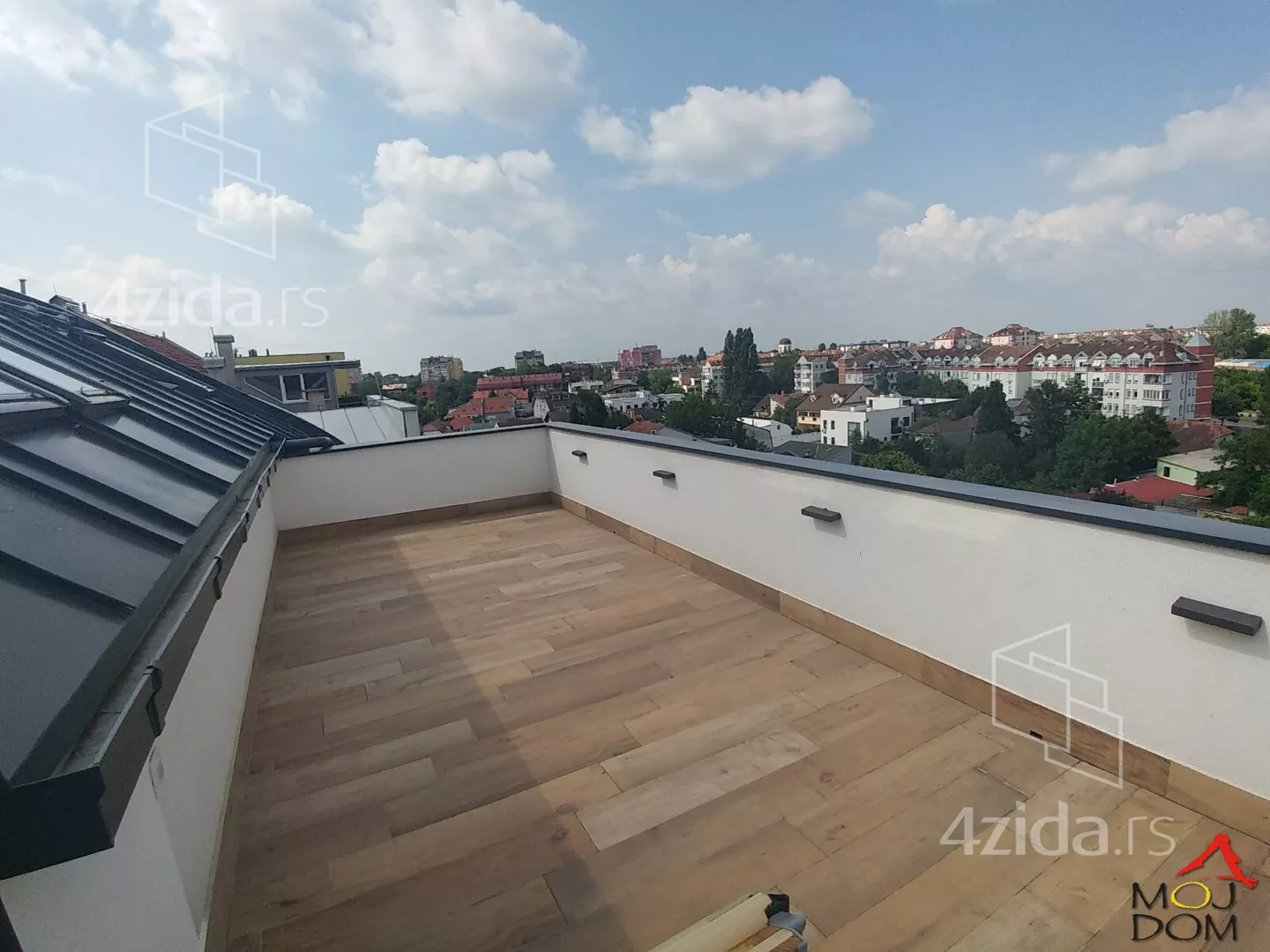 Troiposoban stan | 4zida