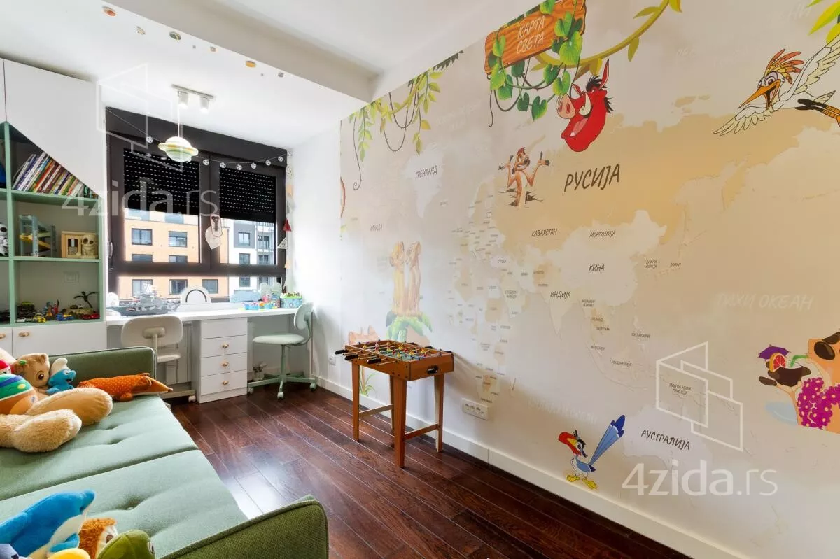 Četvorosoban stan | 4zida