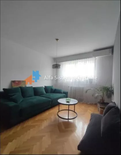 Botanička Bašta | 4zida.rs