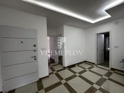 Miše Vujića | 4zida.rs