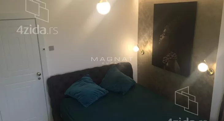 Četvoroiposoban stan | 4zida